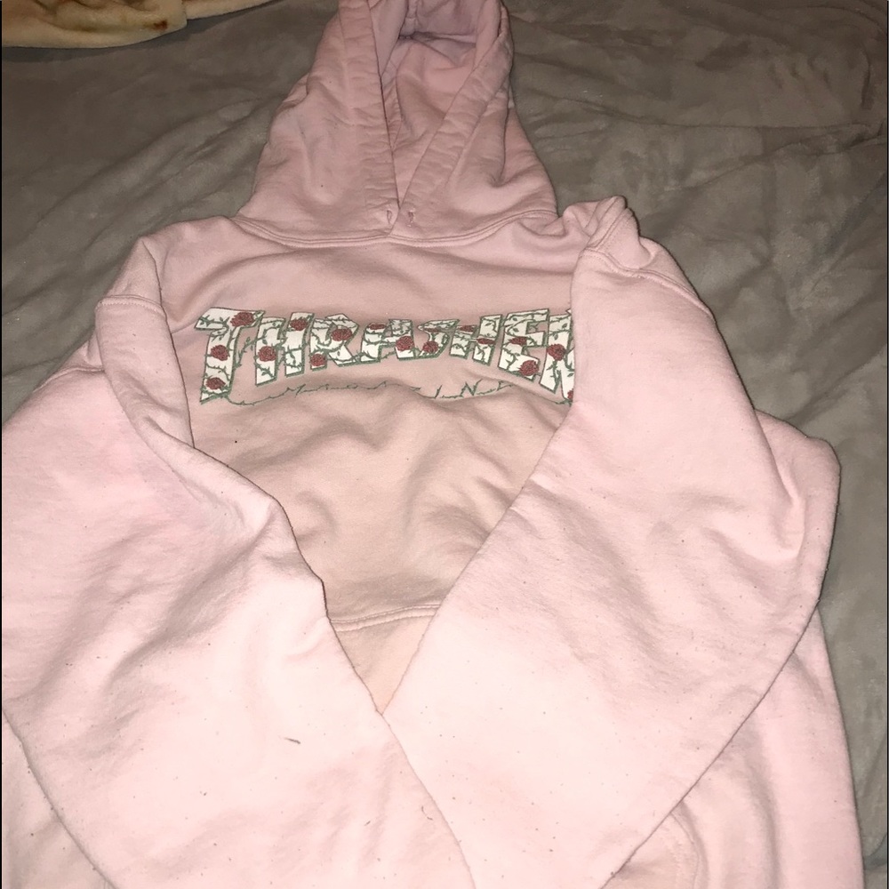 COPY - thrasher pink hoodie